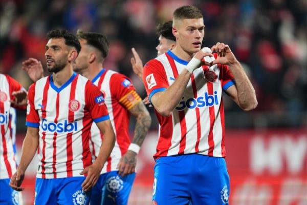 罗体:那不勒斯有意多夫比克,关注戴维&希门尼斯&雷特吉